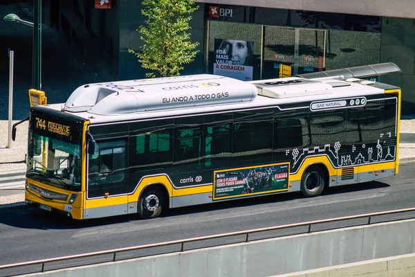 Lissabon Portugal Juli 2020 Blick Auf Einen Traditionellen Stadtbus Für — Stockfoto