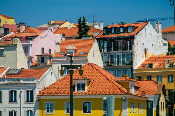 里斯本是 里斯本是葡萄牙滨海山区沿海城市中心的首府 欧洲最古老的城市之一欧洲最古老的城市之一最古老的城市 — 图库照片