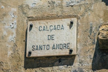 Lizbon 1 Ağustos 2020 Bir cadde ya da yola bakışı Bir sokağa verilen bir isim, genellikle onları Lizbon sokaklarında daha fazla tanımlamak için adresin bir kısmını oluşturur