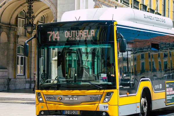 Lissabon Portugal August 2020 Blick Auf Einen Traditionellen Stadtbus Für — Stockfoto