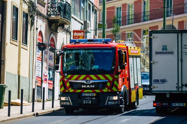 Lisbonne Portugal Août 2020 Vue Pompier Roulant Dans Les Rues — Photo