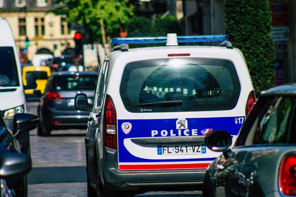Reims Frankrike Augusti 2020 Visa Traditionell Fransk Polisbil Kör Genom — Stockfoto