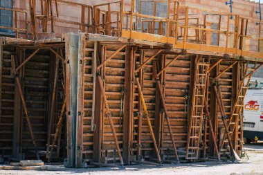 Reims, Fransa 13 Ağustos 2020 'de Fransa' nın Grand Est bölgesindeki bir şehir olan Reims 'de bulunan yeni bir inşaatın görüntüsünü aldı.