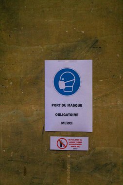 Reims 'deki Roma Katolik Aziz Jacques Kilisesi, Fransa' nın Grand Est bölgesinde yer alan ve Avrupa 'nın en eski şehirlerinden biridir.