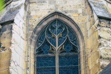 Reims 'deki Roma Katolik Aziz Jacques Kilisesi, Fransa' nın Grand Est bölgesinde yer alan ve Avrupa 'nın en eski şehirlerinden biridir.