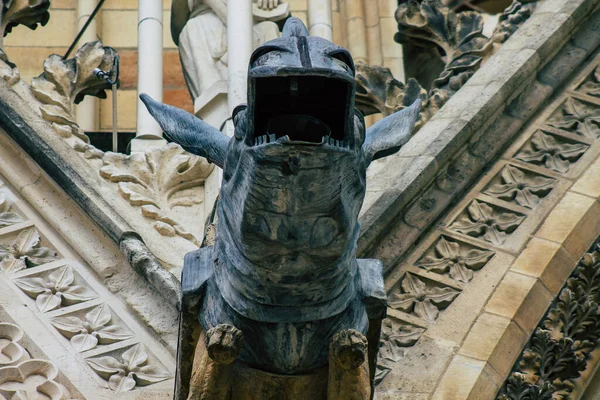 Reims França Agosto 2020 Vista Fachada Exterior Catedral Católica Romana — Fotografia de Stock