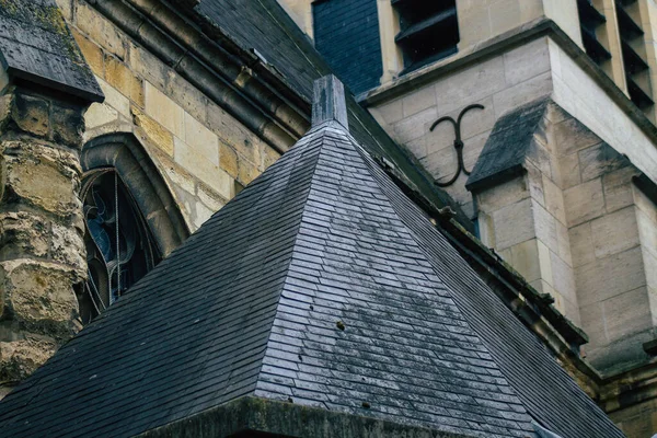 Reims 'deki Roma Katolik Aziz Jacques Kilisesi, Fransa' nın Grand Est bölgesinde yer alan ve Avrupa 'nın en eski şehirlerinden biridir.