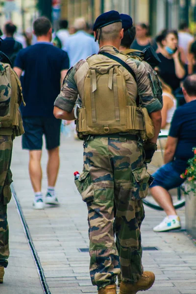 Reims França Agosto 2020 Vista Soldados Franceses Não Identificados Patrulhando — Fotografia de Stock