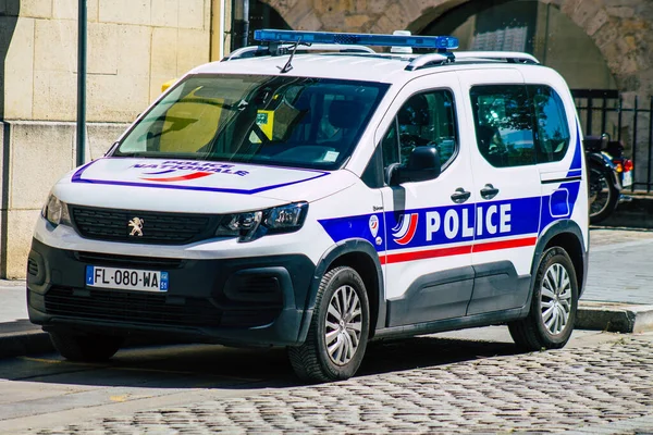 Reims Francia Agosto 2020 Vista Coche Policía Francés Tradicional Estacionado —  Fotos de Stock