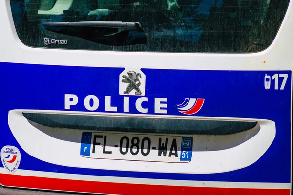 Reims Francia Agosto 2020 Vista Coche Policía Francés Tradicional Estacionado —  Fotos de Stock