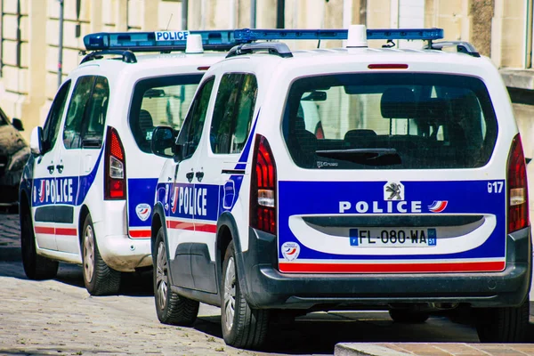 Reims Frankrike Augusti 2020 Visa Traditionell Fransk Polisbil Parkerad Historiska — Stockfoto