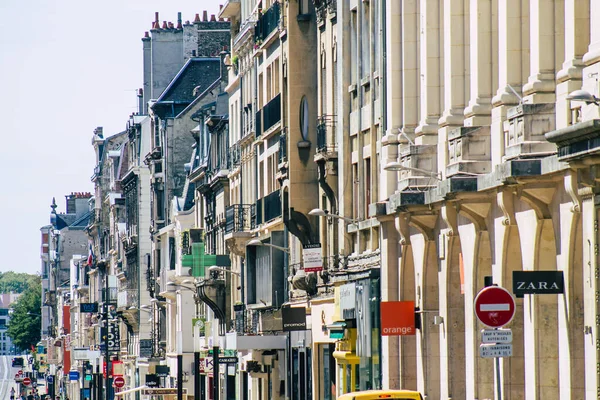 2020年8月20日Reims France位于法国大东部地区城市Reims的一座历史建筑立面景观 是欧洲最古老的建筑之一 — 图库照片