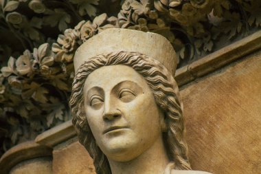 Reims France 04 Eylül 2020 Roma Katolik Notre Dame de Reims Katedrali 'nin dış görünüşü, Fransa' nın Grand Est bölgesinde tarihi bir eser ve Avrupa 'nın en eskilerindendir.