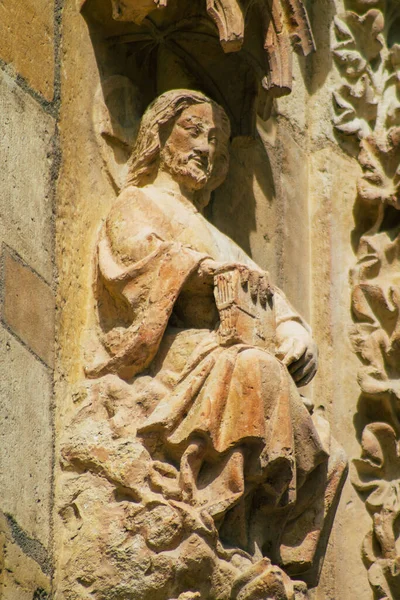 Reims Francia Settembre 2020 Veduta Della Facciata Esterna Della Cattedrale — Foto Stock