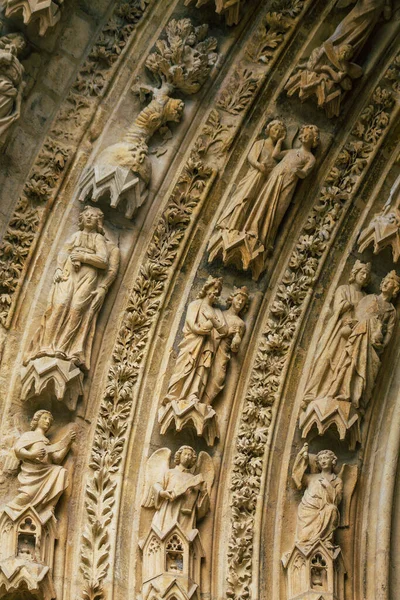 Reims Francia Septiembre 2020 Vista Fachada Exterior Catedral Católica Notre —  Fotos de Stock