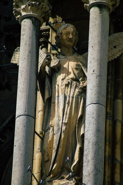 Reims Francia Septiembre 2020 Vista Fachada Exterior Catedral Católica Notre —  Fotos de Stock