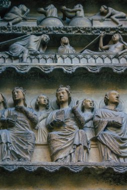 Reims France 12 Eylül 2020 Roma Katolik Notre Dame de Reims Katedrali 'nin dış görünüşü, Fransa' nın Grand Est bölgesinde tarihi bir eser ve Avrupa 'nın en eskilerindendir.