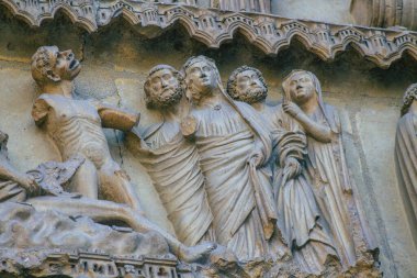 Reims France 12 Eylül 2020 Roma Katolik Notre Dame de Reims Katedrali 'nin dış görünüşü, Fransa' nın Grand Est bölgesinde tarihi bir eser ve Avrupa 'nın en eskilerindendir.