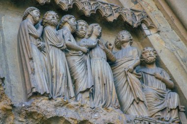 Reims France 12 Eylül 2020 Roma Katolik Notre Dame de Reims Katedrali 'nin dış görünüşü, Fransa' nın Grand Est bölgesinde tarihi bir eser ve Avrupa 'nın en eskilerindendir.