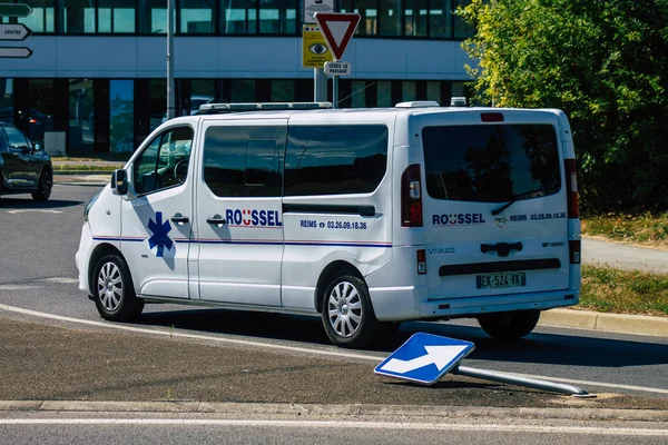 Reims France September 2020 View Traditional Ambulance Driving Countryside Reims — Stock Photo, Image