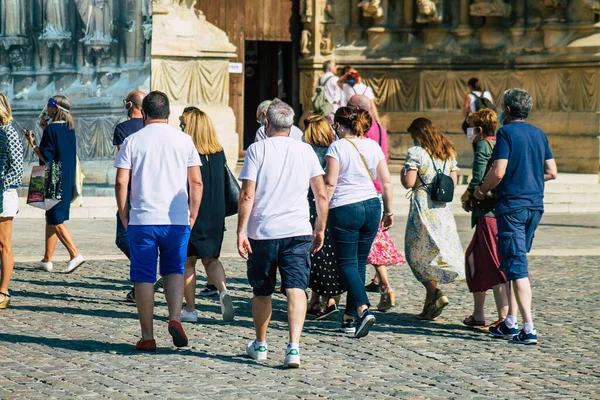 Reims Francia Septiembre 2020 Vista Turistas Identificados Que Visitan Caminan —  Fotos de Stock