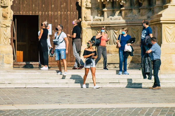 Reims Frankrike September 2020 Visa Oidentifierade Turister Besöker Och Promenader — Stockfoto