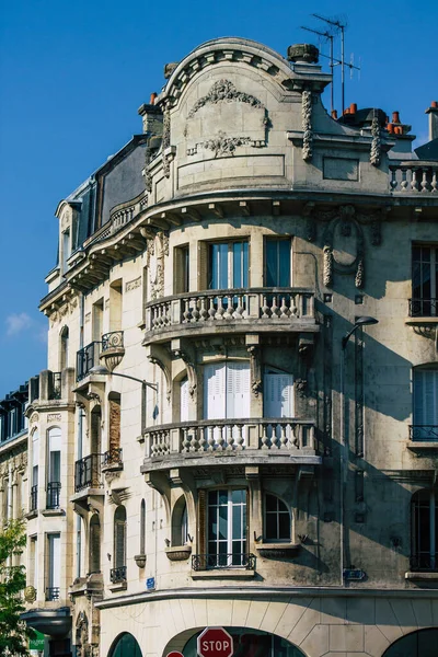 Reims Frankrike September 2020 Utsikt Över Fasaden Historisk Byggnad Belägen — Stockfoto