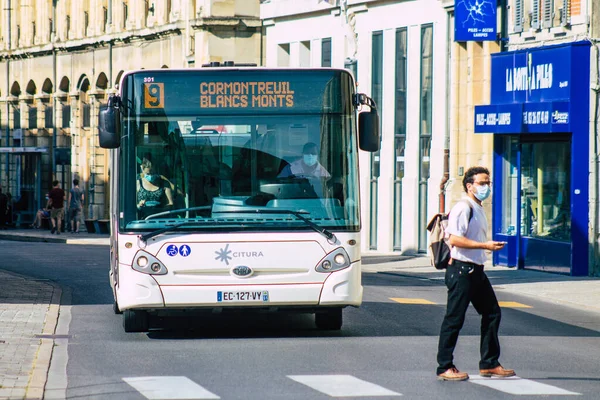 Reims França Setembro 2020 Vista Ônibus Urbano Tradicional Para Passageiros — Fotografia de Stock