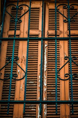 Yunanistan 'da eski bir evin dış görünüşü