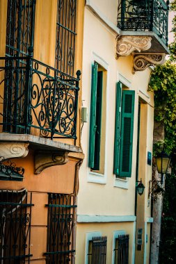 Yunanistan 'da eski bir evin dış görünüşü