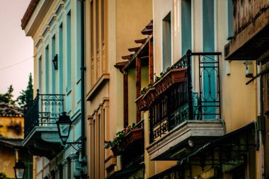 Yunanistan 'da eski bir evin dış görünüşü