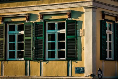 Yunanistan 'da eski bir evin dış görünüşü