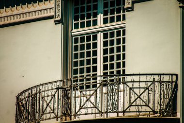 Yunanistan 'da eski bir evin dış görünüşü