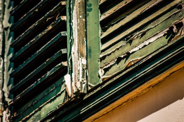 Yunanistan 'da eski bir evin dış görünüşü