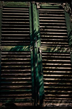 Yunanistan 'da eski bir evin dış görünüşü