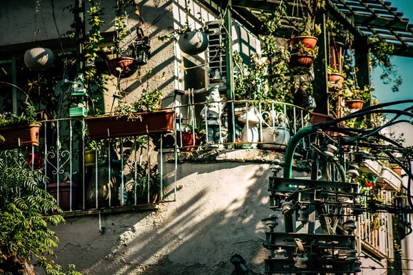 Srail Tel Aviv Sokaklarındaki Modern Bir Binanın Dış Görünüşü — Stok fotoğraf
