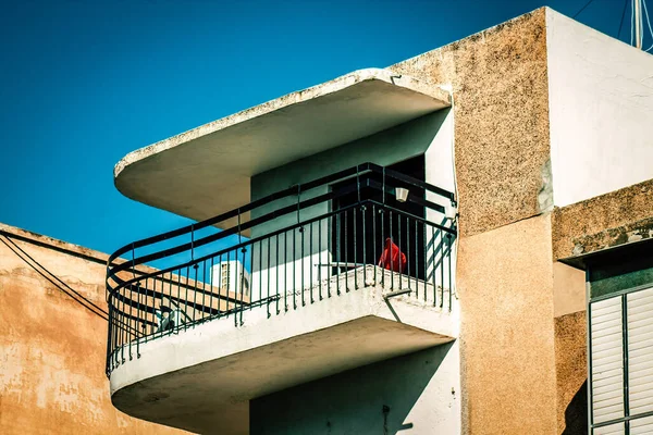 Kilátás Homlokzat Egy Modern Épület Utcáin Tel Aviv Izraelben — Stock Fotó