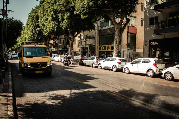 Tel Awiw Izrael Września 2020 Widok Tradycyjnej Izraelskiej Taksówki Jadącej — Zdjęcie stockowe