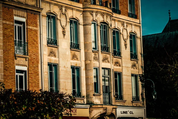 Fransa Nın Tarihi Reims Şehir Merkezindeki Bir Binanın Dış Görünüşü — Stok fotoğraf