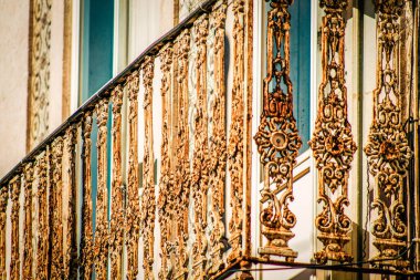 Lizbon şehir merkezindeki bir binanın dış görünüşü Portekiz 'de