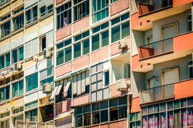 Lizbon şehir merkezindeki bir binanın dış görünüşü Portekiz 'de