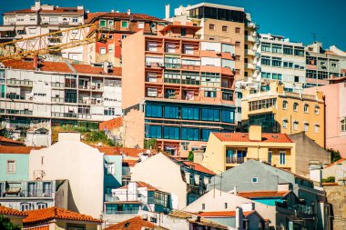 Lizbon şehir merkezindeki bir binanın dış görünüşü Portekiz 'de