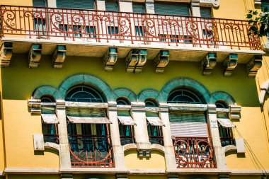 Lizbon şehir merkezindeki bir binanın dış görünüşü Portekiz 'de