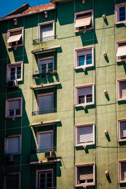 Lizbon şehir merkezindeki bir binanın dış görünüşü Portekiz 'de