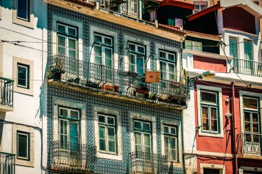 Lizbon şehir merkezindeki bir binanın dış görünüşü Portekiz 'de