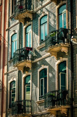 Lizbon şehir merkezindeki bir binanın dış görünüşü Portekiz 'de