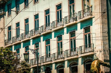 Lizbon şehir merkezindeki bir binanın dış görünüşü Portekiz 'de