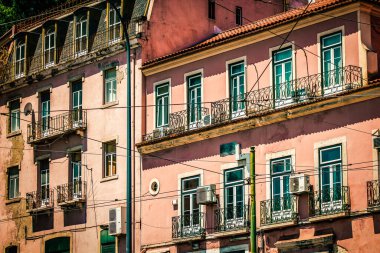 Lizbon şehir merkezindeki bir binanın dış görünüşü Portekiz 'de