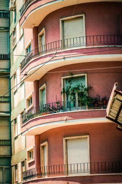 Lizbon şehir merkezindeki bir binanın dış görünüşü Portekiz 'de