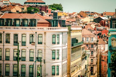 Lizbon şehir merkezindeki bir binanın dış görünüşü Portekiz 'de